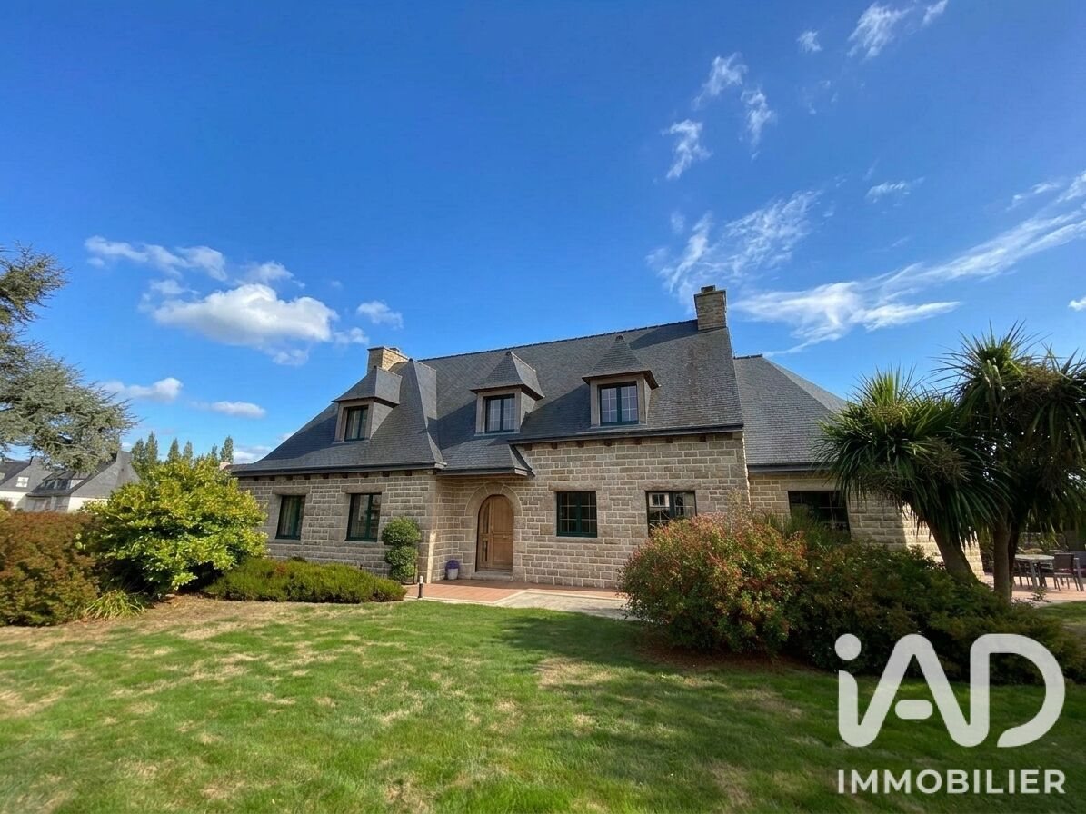 Maison à vendre, 253m², Plœuc-L'Hermitage