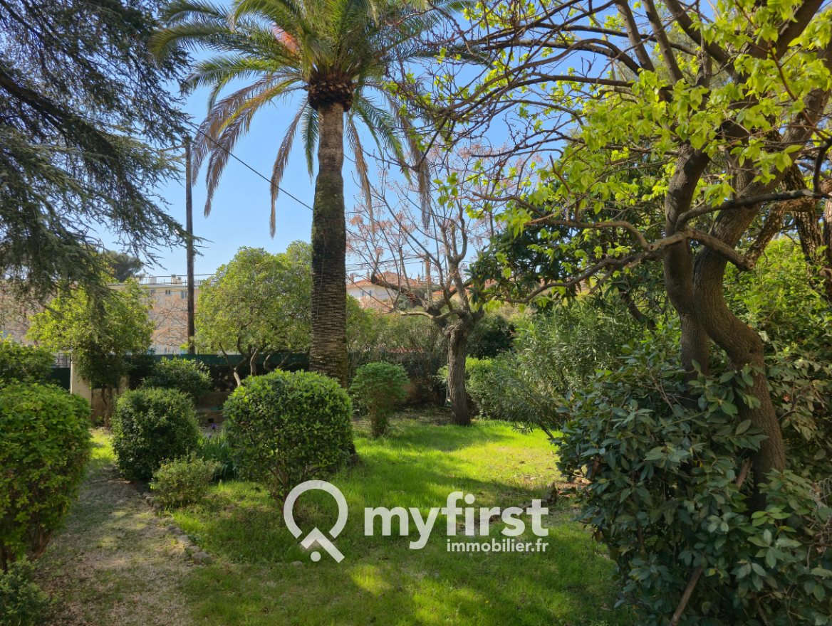 Maison à vendre, 201m², Toulon