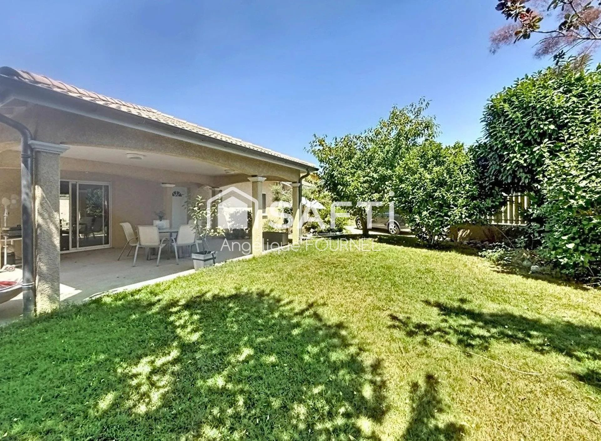 Maison à vendre, 130m², Luzinay