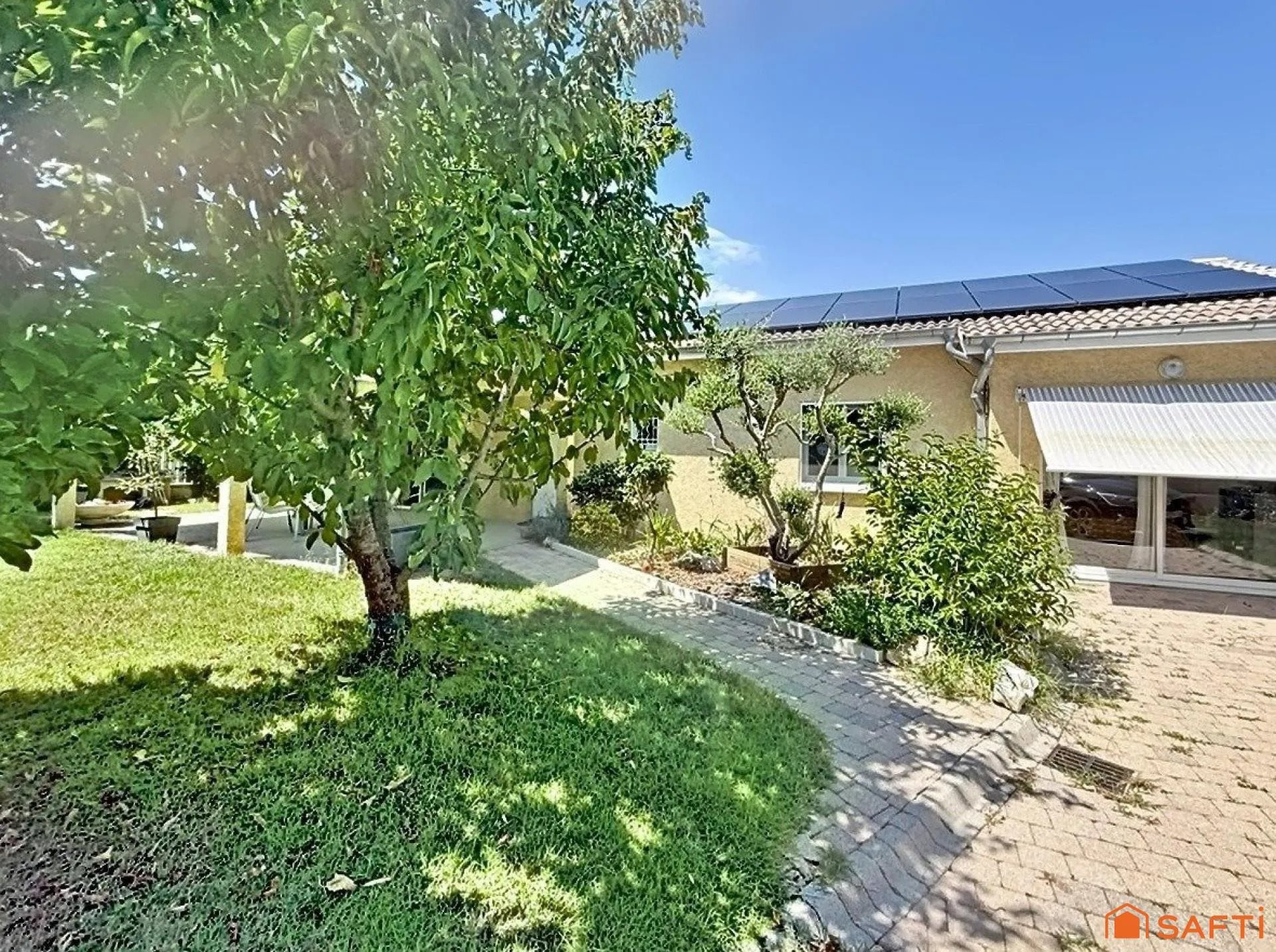Maison à vendre, 130m², Luzinay