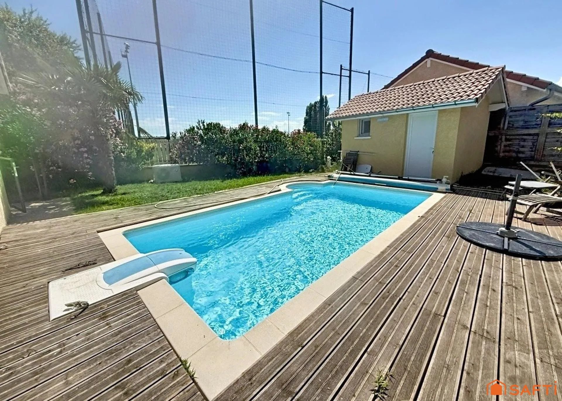 Maison à vendre, 130m², Luzinay
