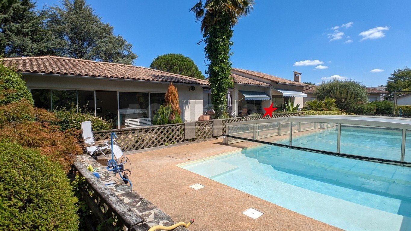Maison à vendre, 227m², Mazamet
