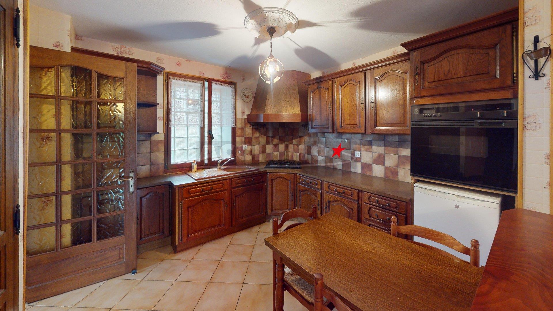 Maison à vendre, 220m², Brassac