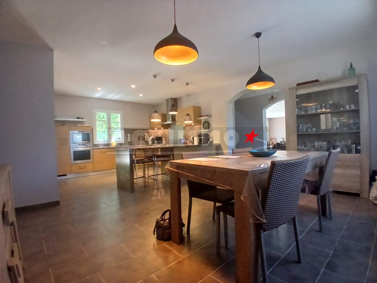 Maison à vendre, 194m², Ambres