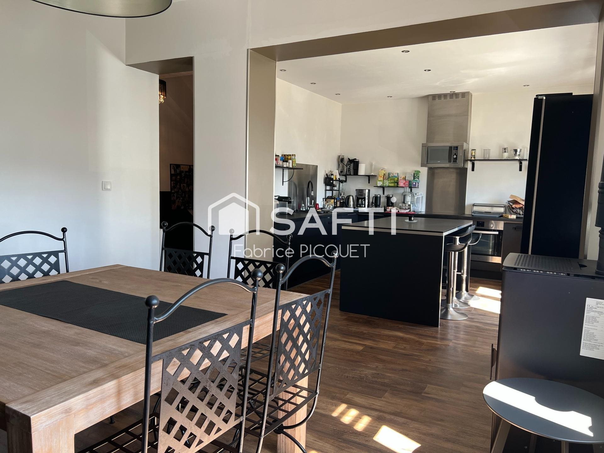 Appartement à vendre, 128m², Saint-Amand-les-Eaux