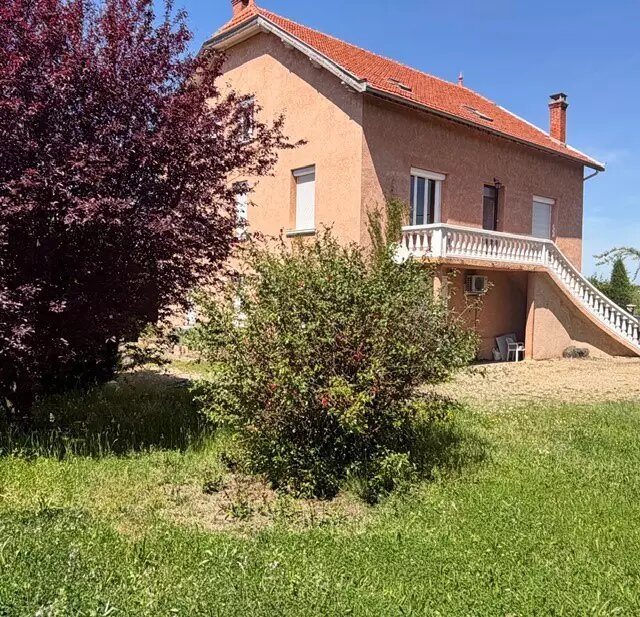 Maison à vendre, 201m², Bonson