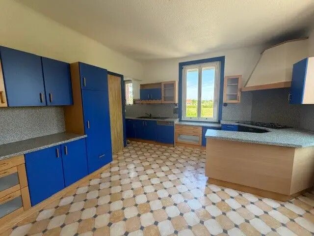 Maison à vendre, 201m², Bonson