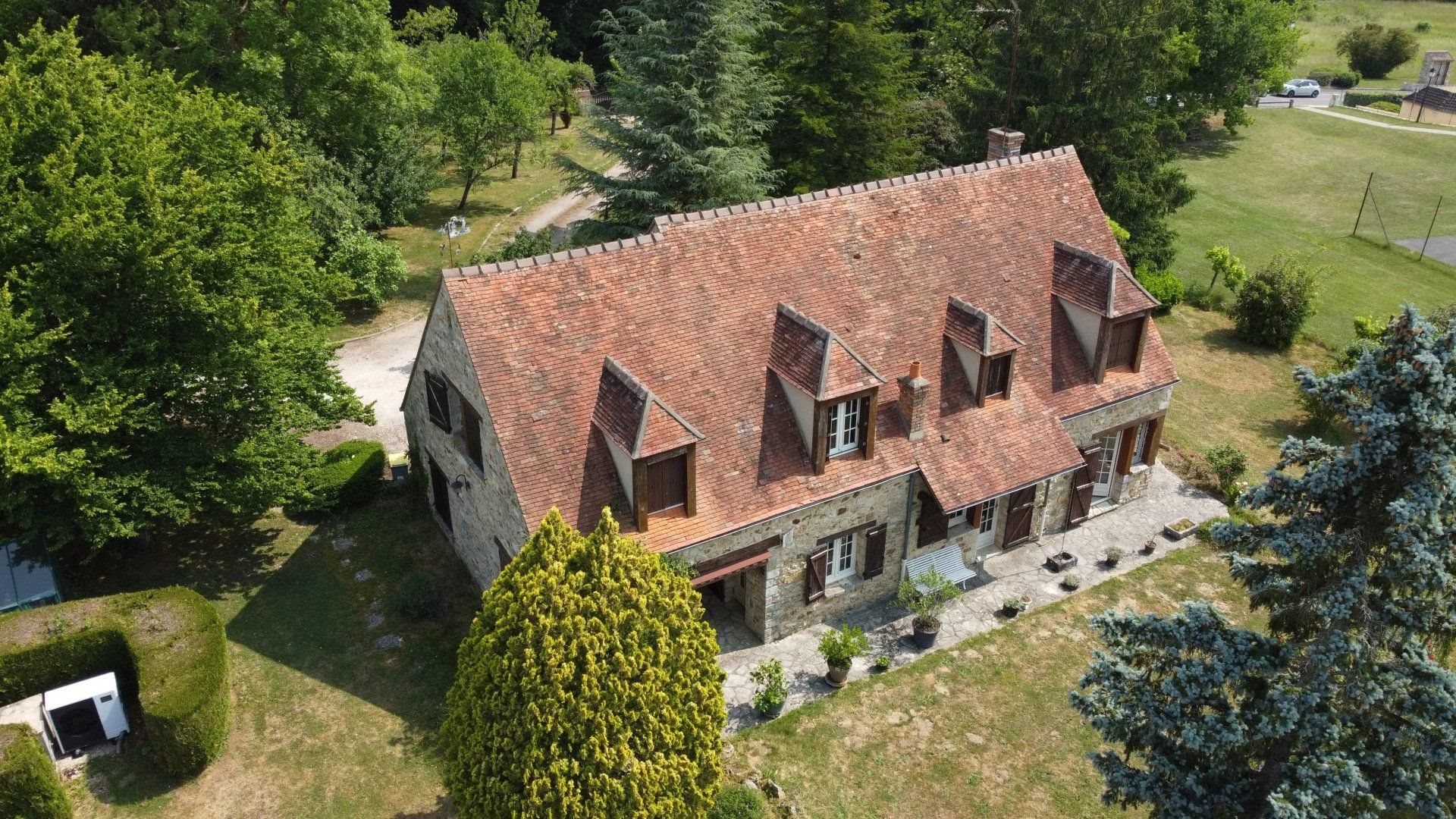 Maison à vendre, 144m², Saint-Sauveur-sur-Ecole