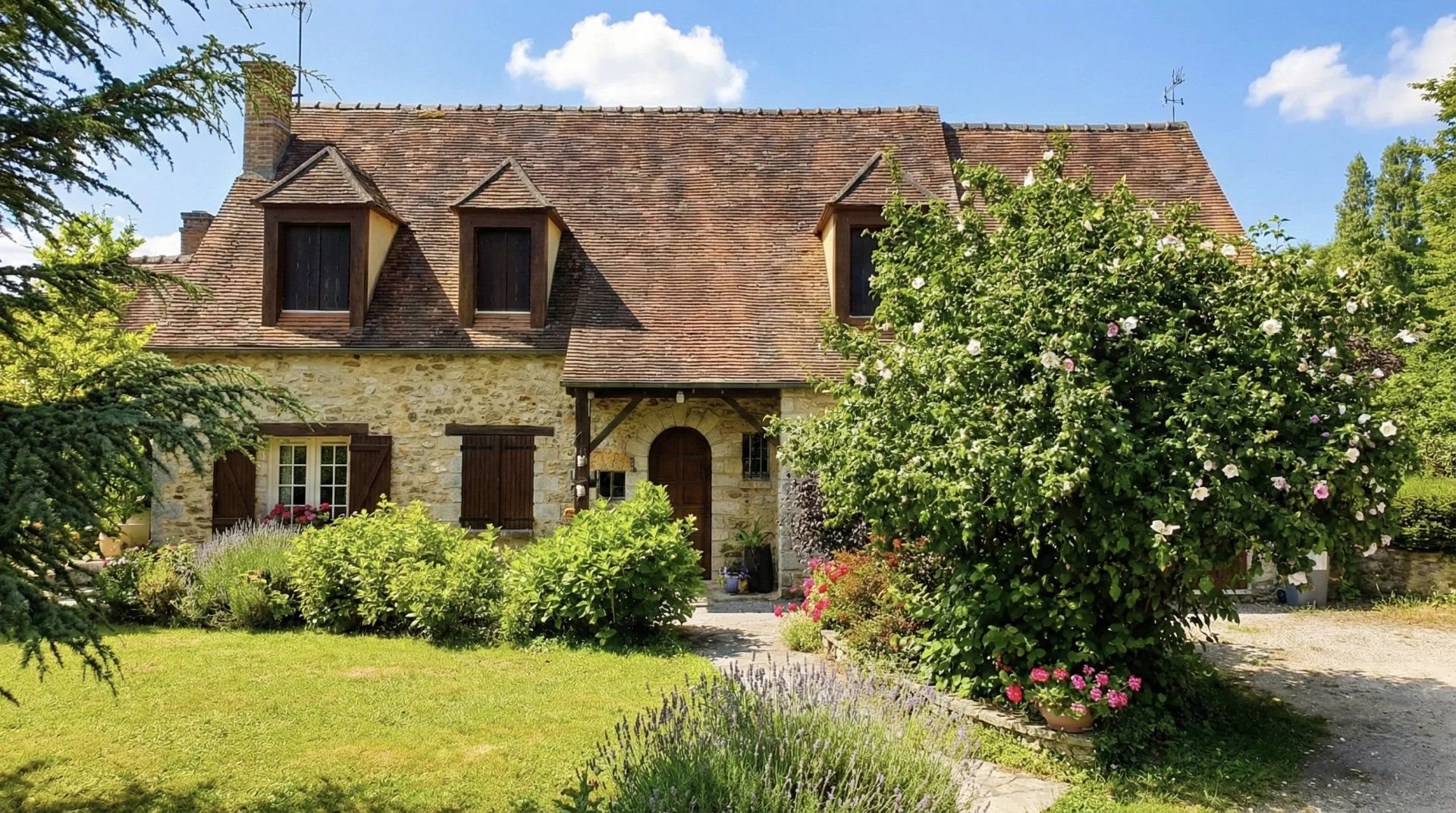 Maison à vendre, 144m², Saint-Sauveur-sur-Ecole