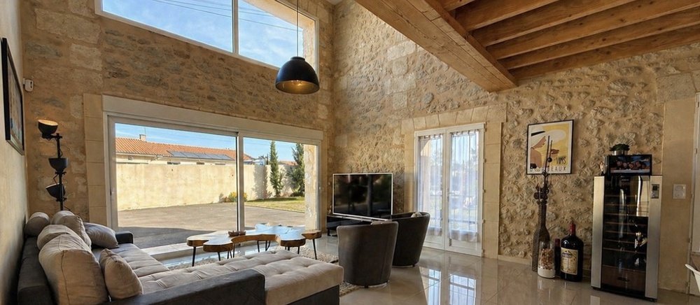 Maison à vendre, 210m², La Lande-de-Fronsac