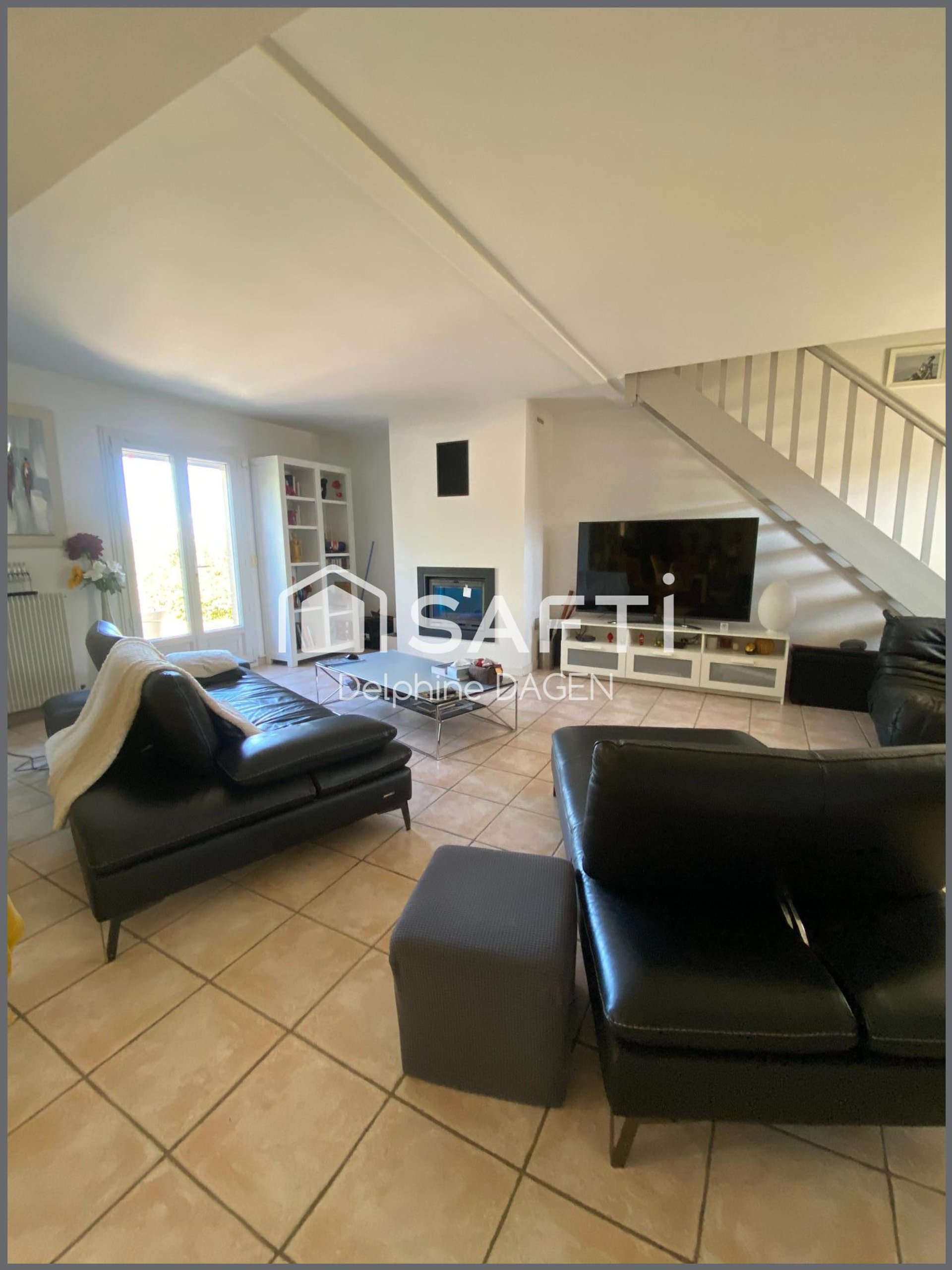 Maison à vendre, 131m², Sainte-Eulalie