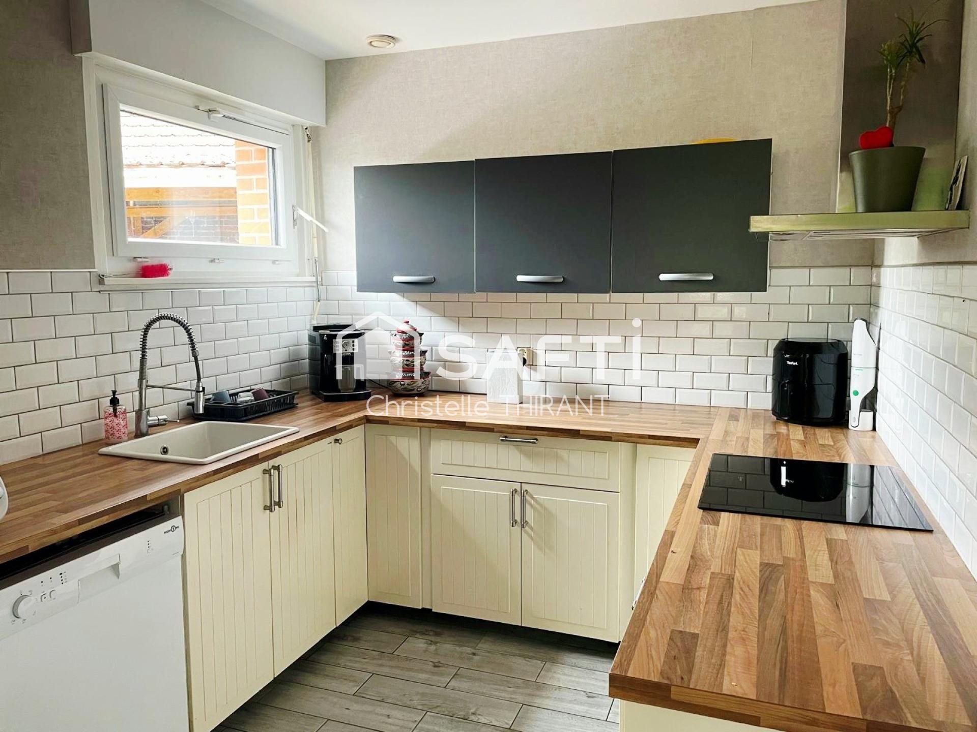 Maison à vendre, 177m², Beuvry