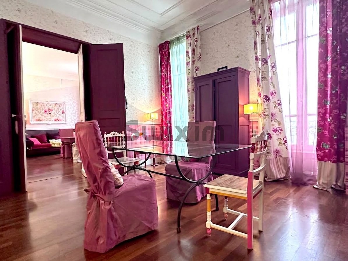 Appartement à vendre, 78m², Nîmes