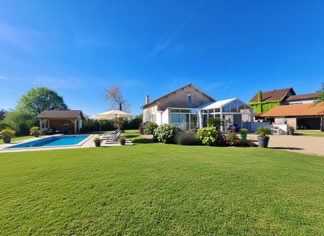Maison à vendre, 226m², Saint-Séverin
