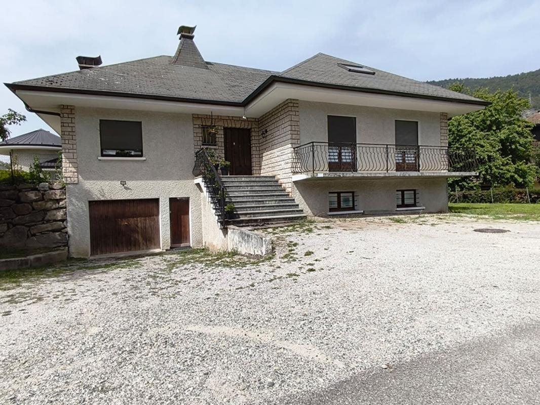 Maison à vendre, 115m², Thyez
