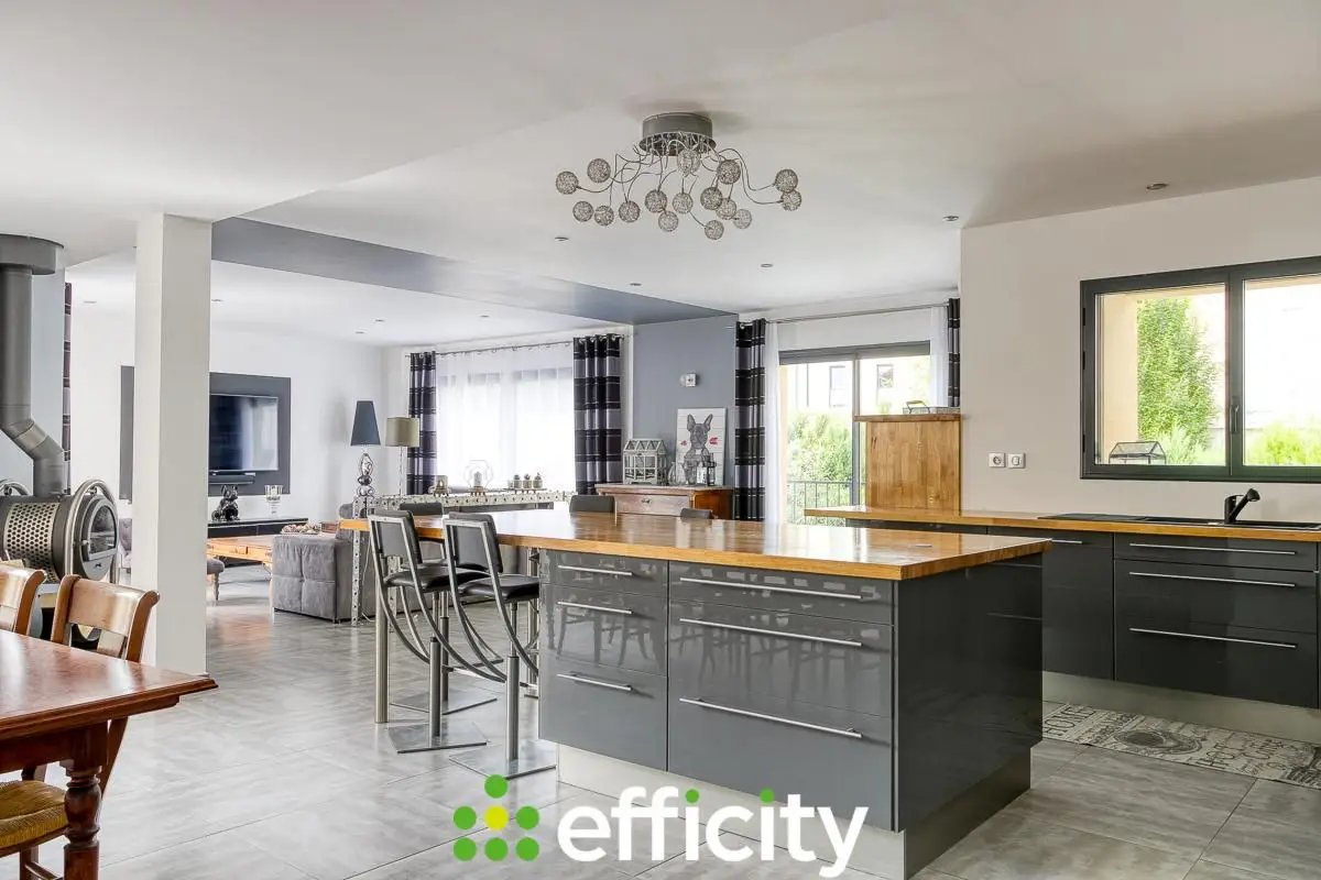 Appartement à vendre, 137m², Saint-Romain-en-Gal