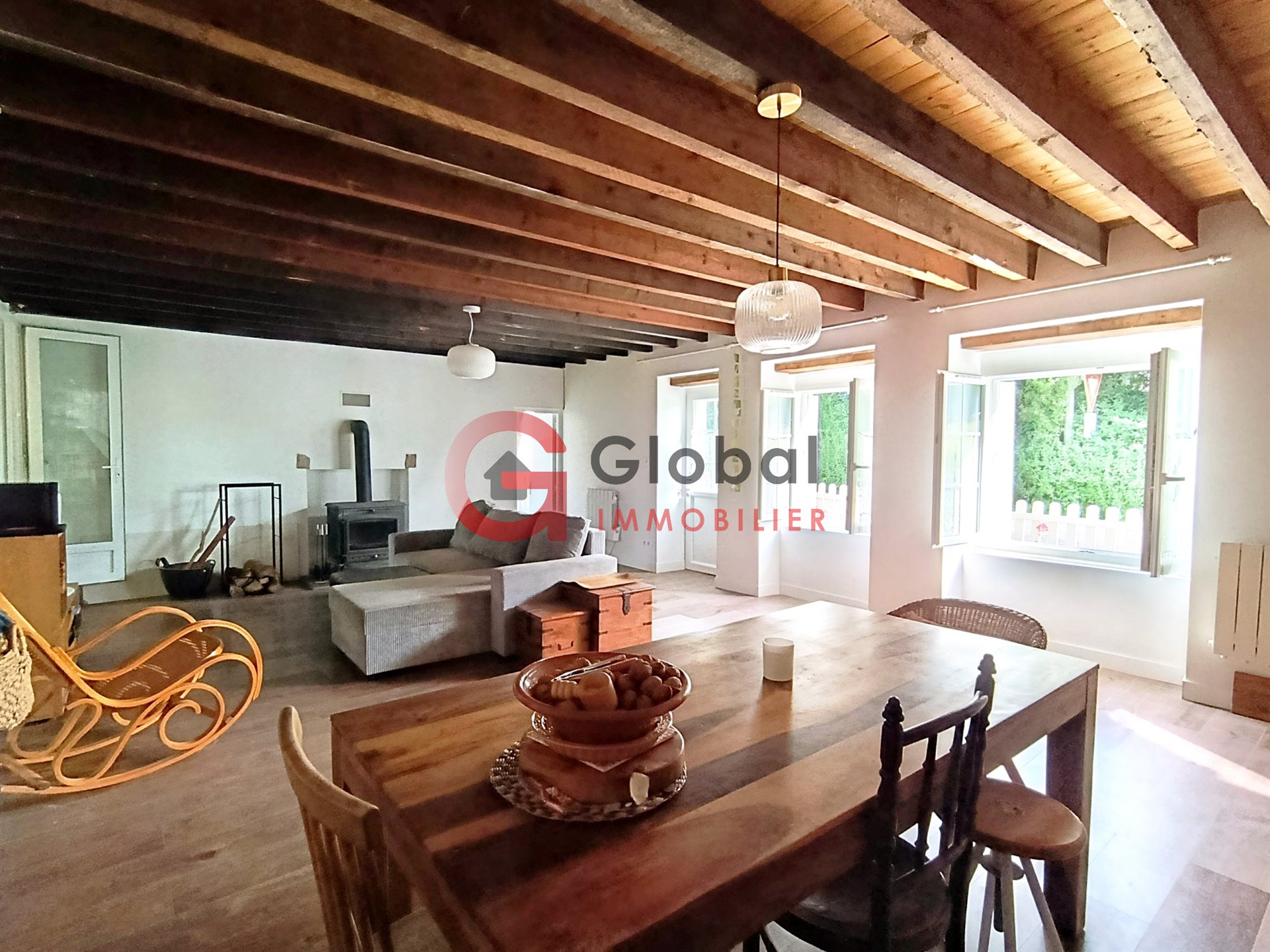 Maison à vendre, 107m², Saint-Georges-de-Reintembault