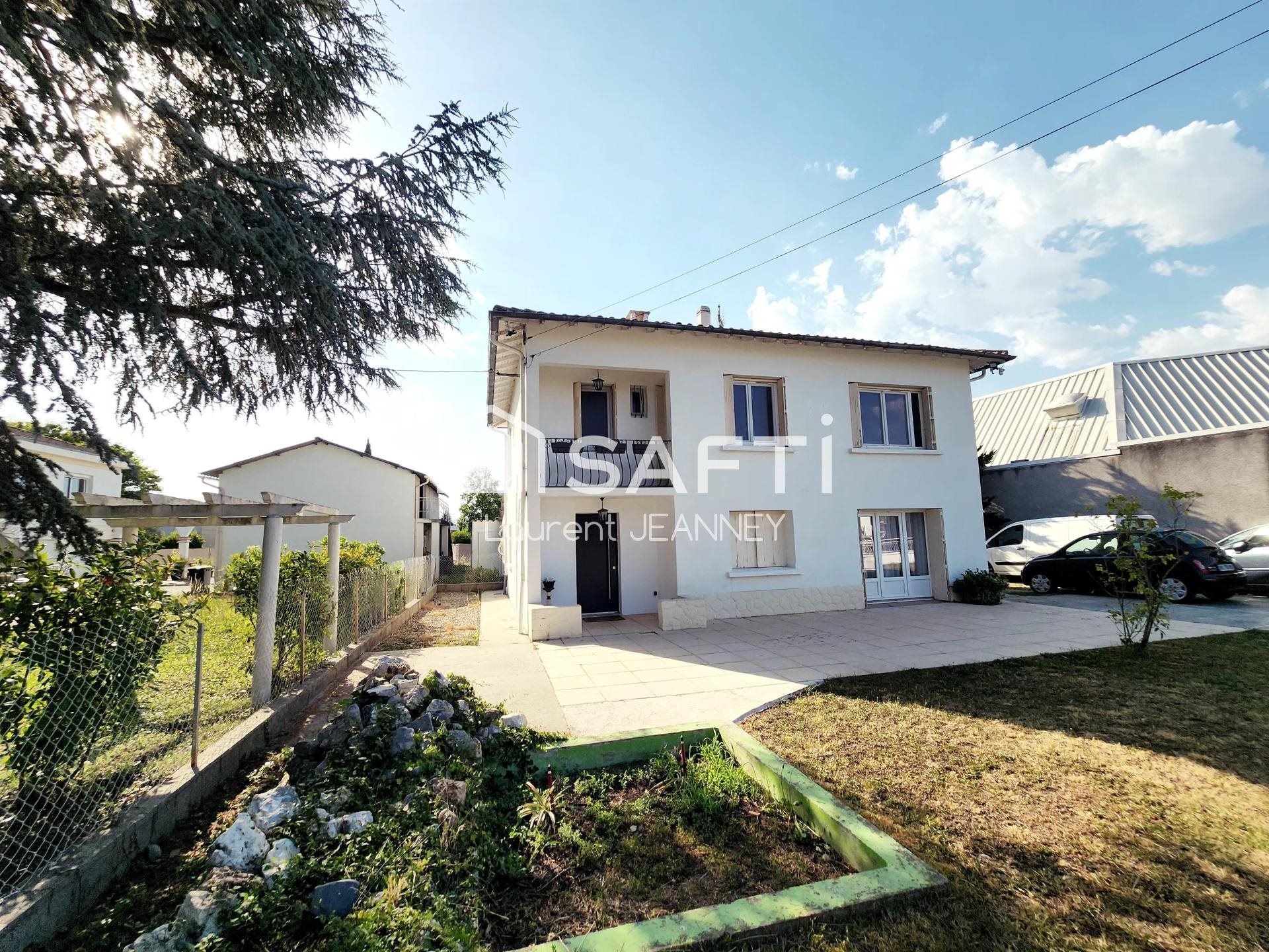 Maison à vendre, 136m², Agen