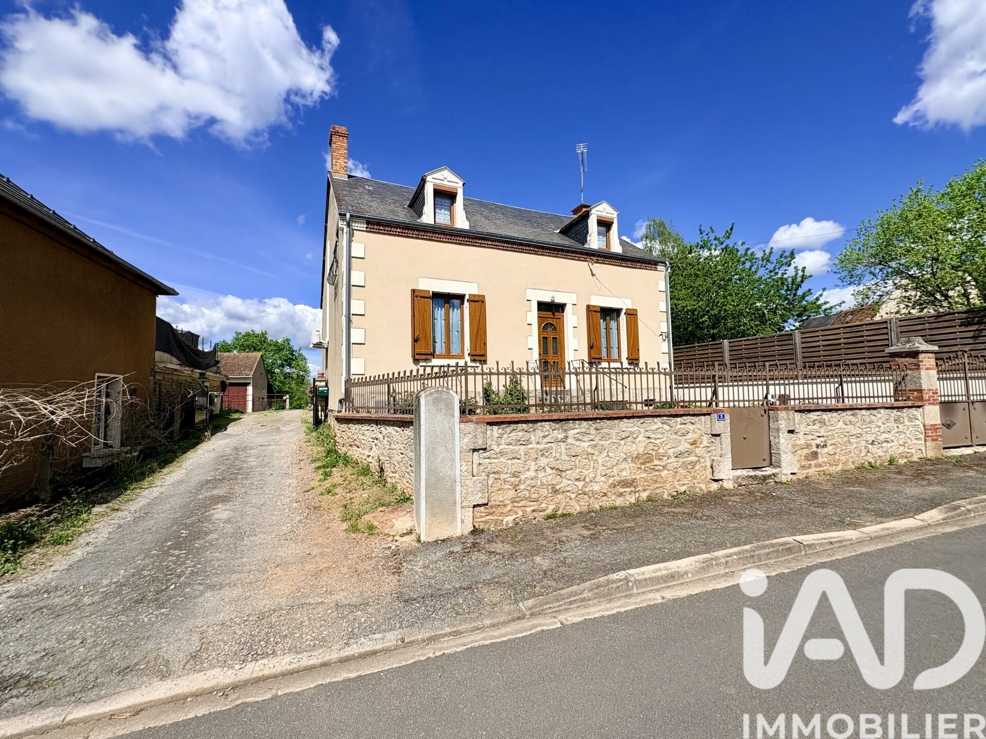 Maison à vendre, 158m², Urciers