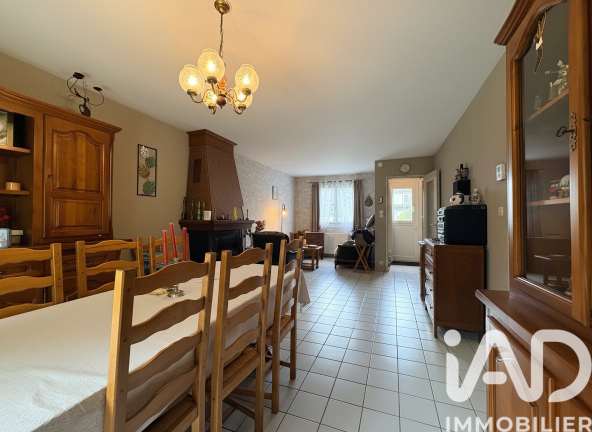 Maison à vendre, 90m², Saint-Amand-Montrond
