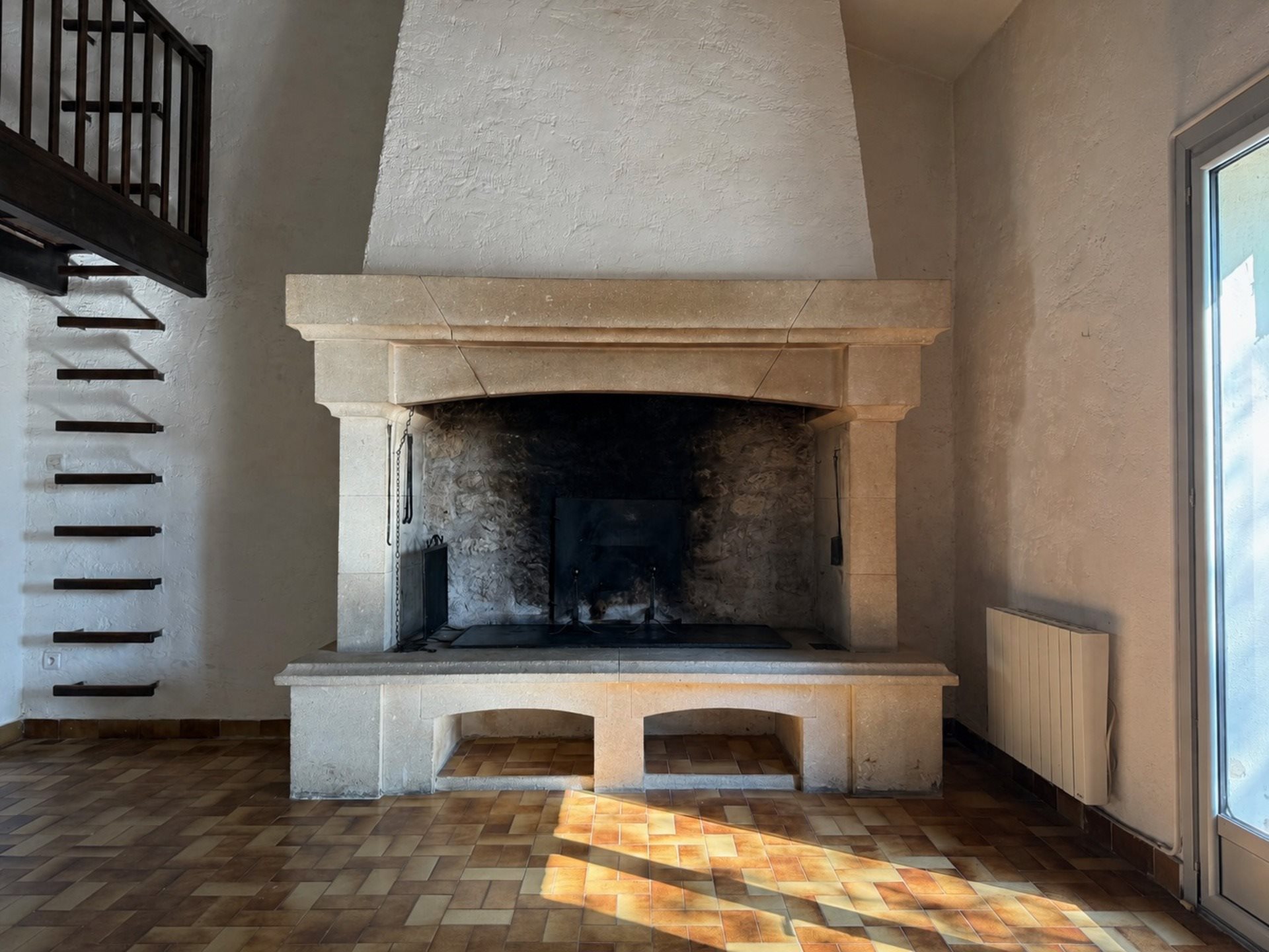 Maison à vendre, 78m², Poilhes