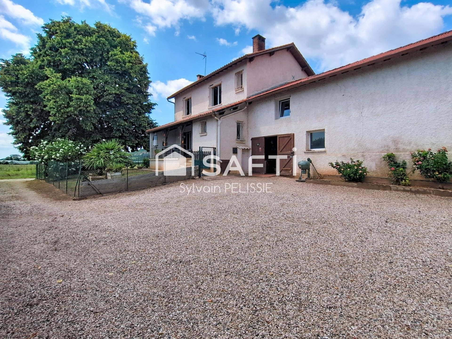 Maison à vendre, 170m², Lizac