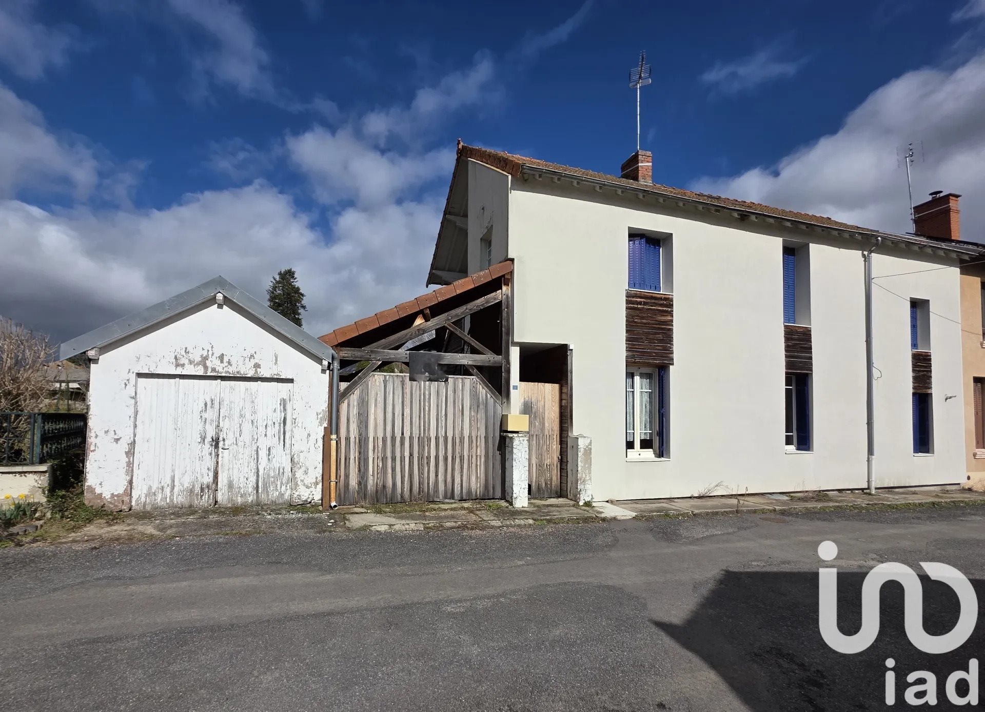 Maison à vendre, 145m², Le Mayet-de-Montagne