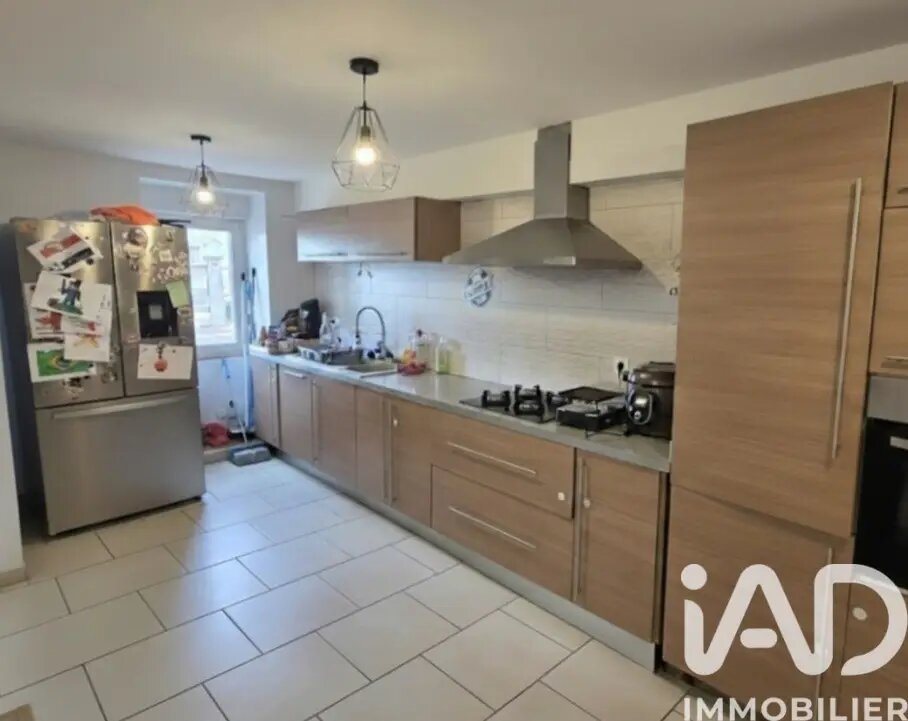 Maison à vendre, 154m², Creuzier-le-Vieux