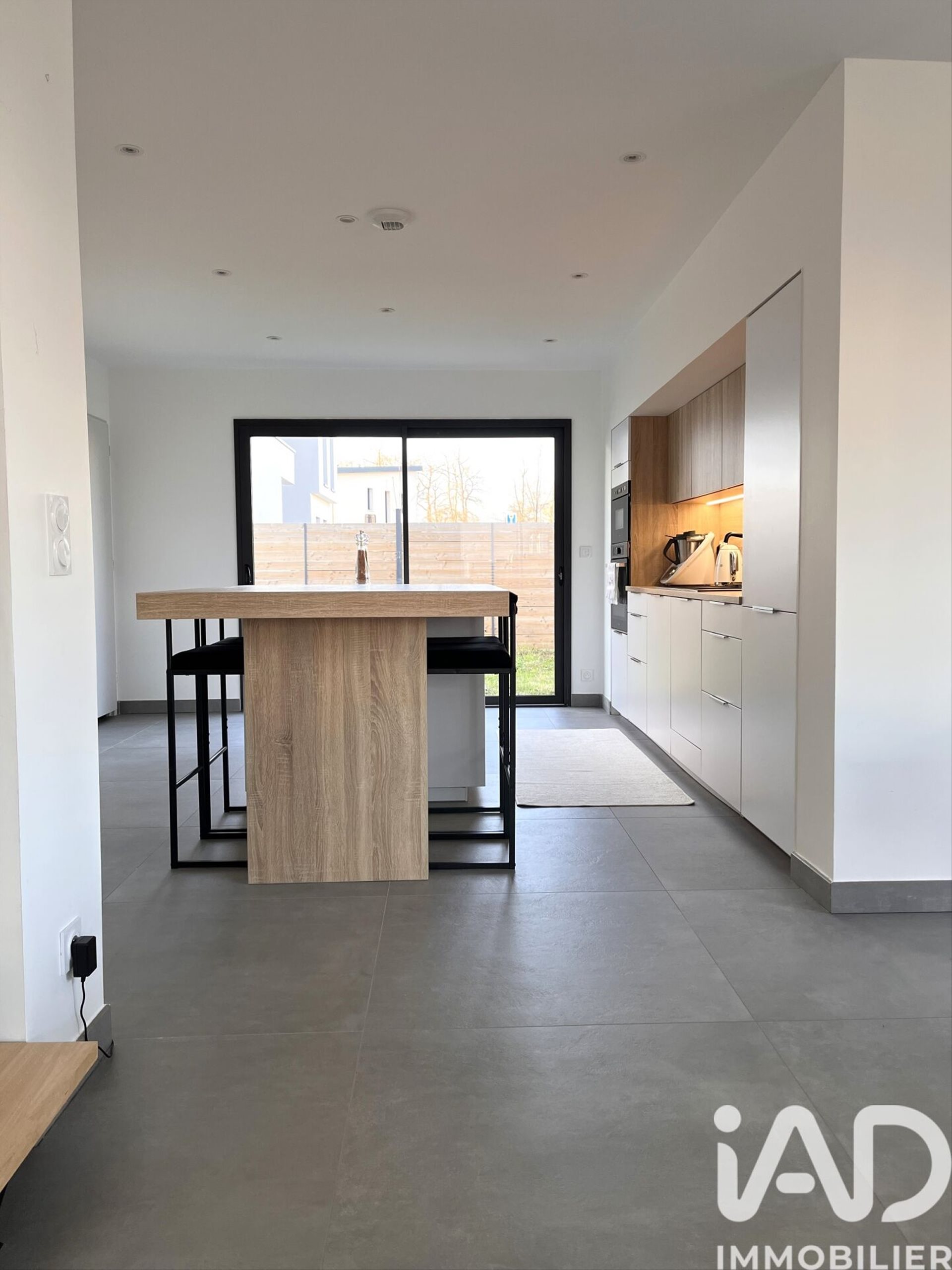 Maison à vendre, 125m², Ecouflant