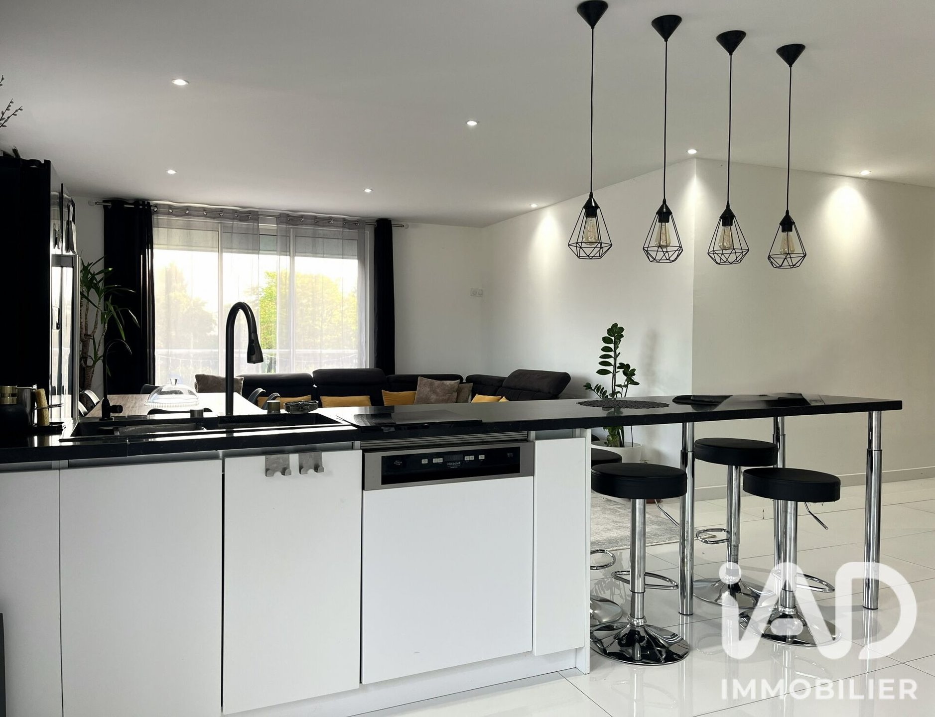 Maison à vendre, 282m², Avrillé