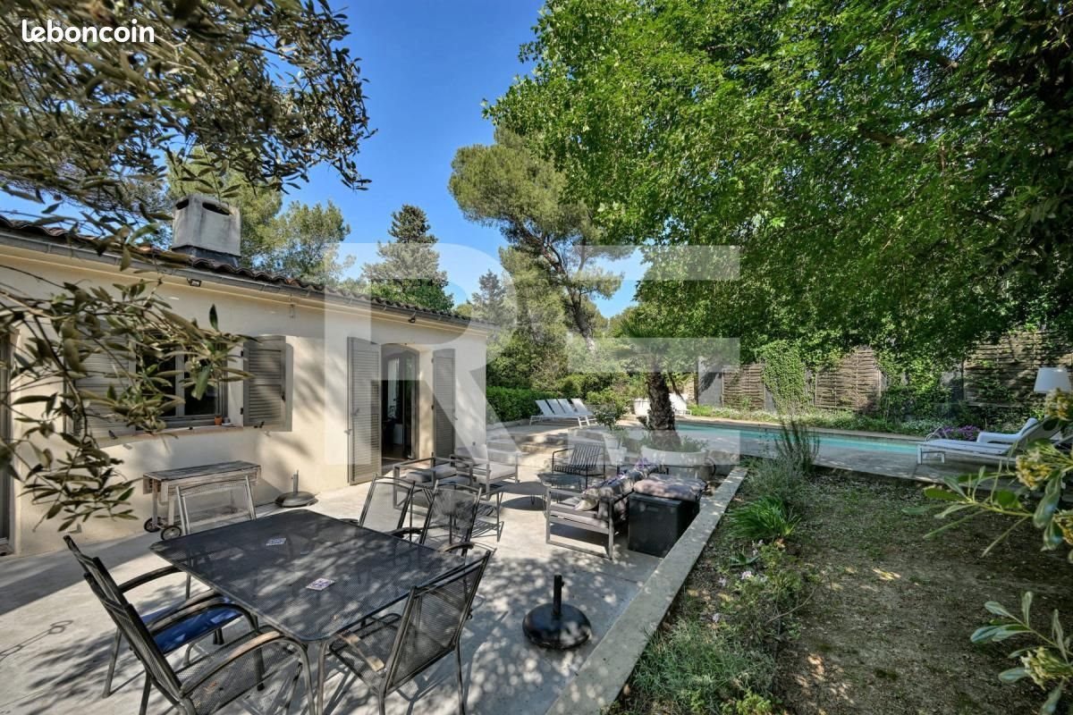 Maison à vendre, 230m², Nîmes