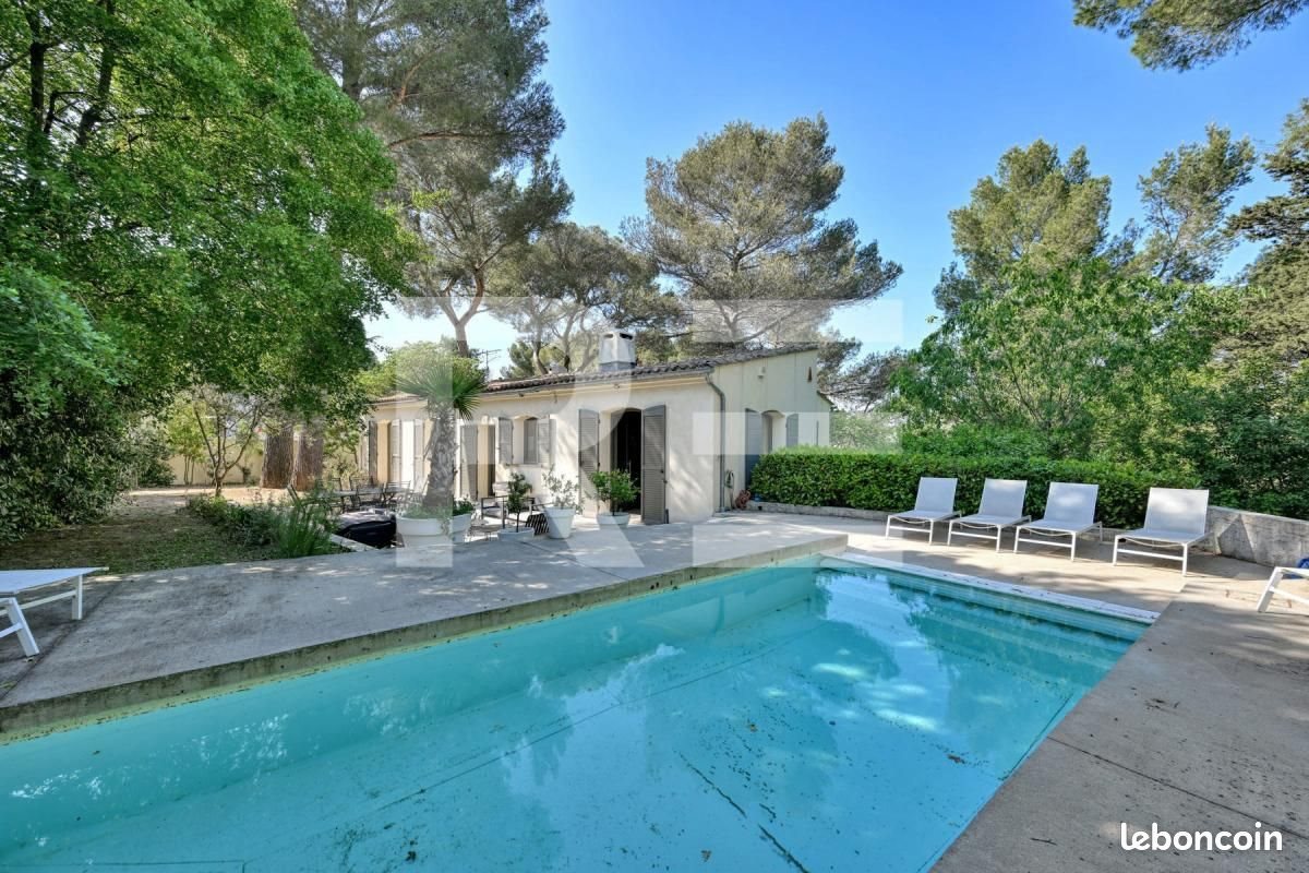 Maison à vendre, 230m², Nîmes