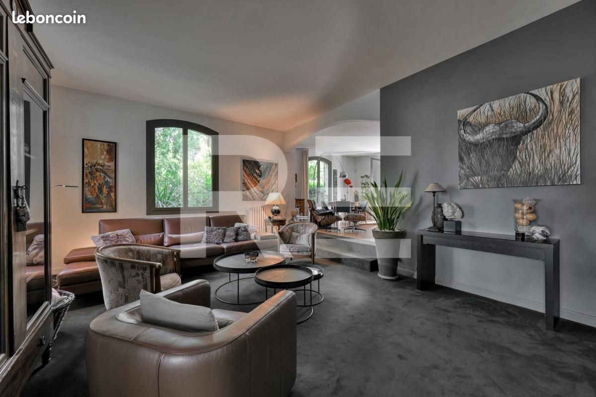 Maison à vendre, 230m², Nîmes