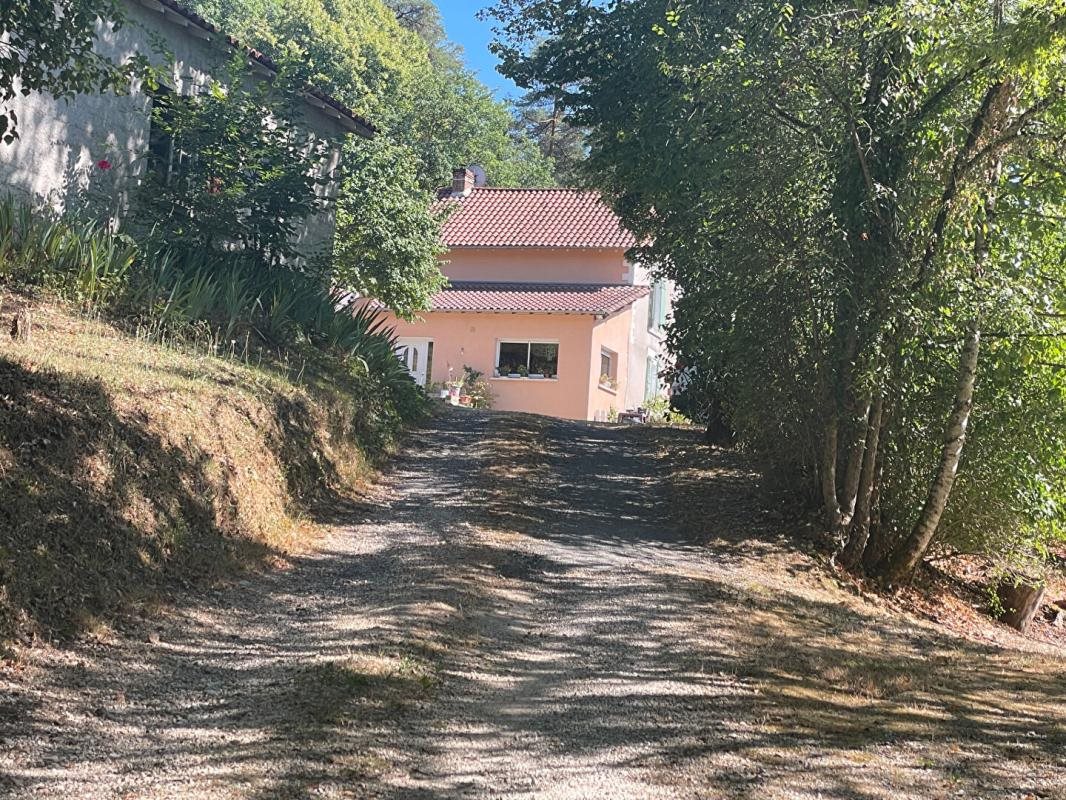Maison à vendre, 142m², Château-l'Evêque