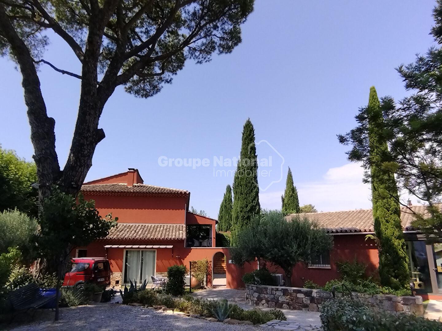 Maison à vendre, 480m², Le Luc