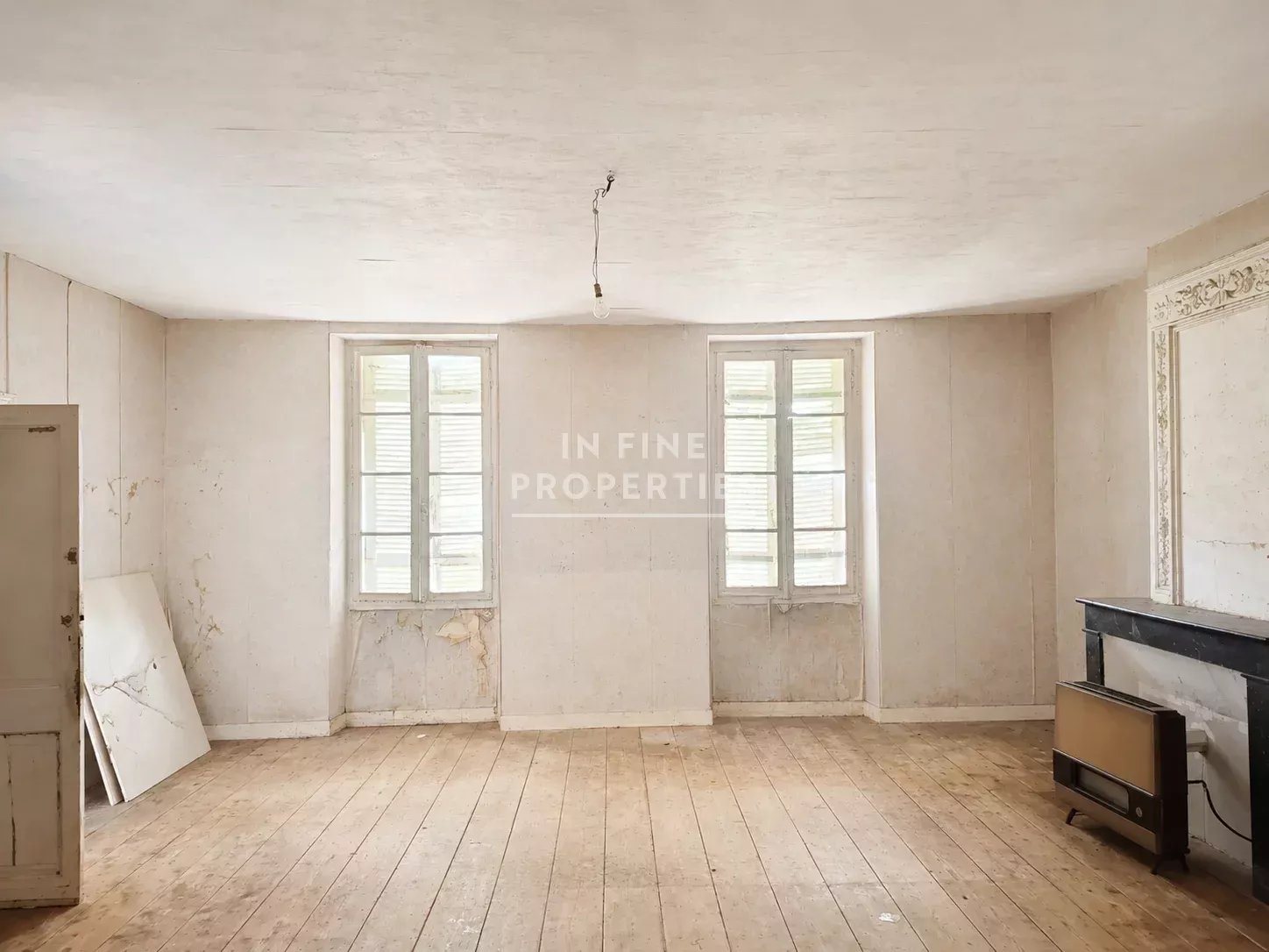 Maison à vendre, 360m², Bellebat