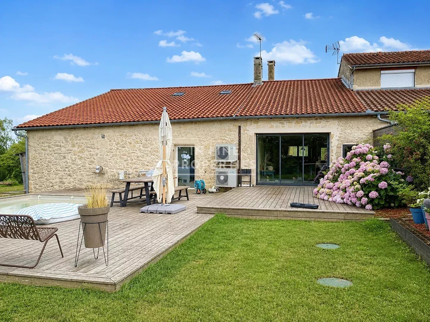 Maison à vendre, 200m², Sainte-Croix-du-Mont