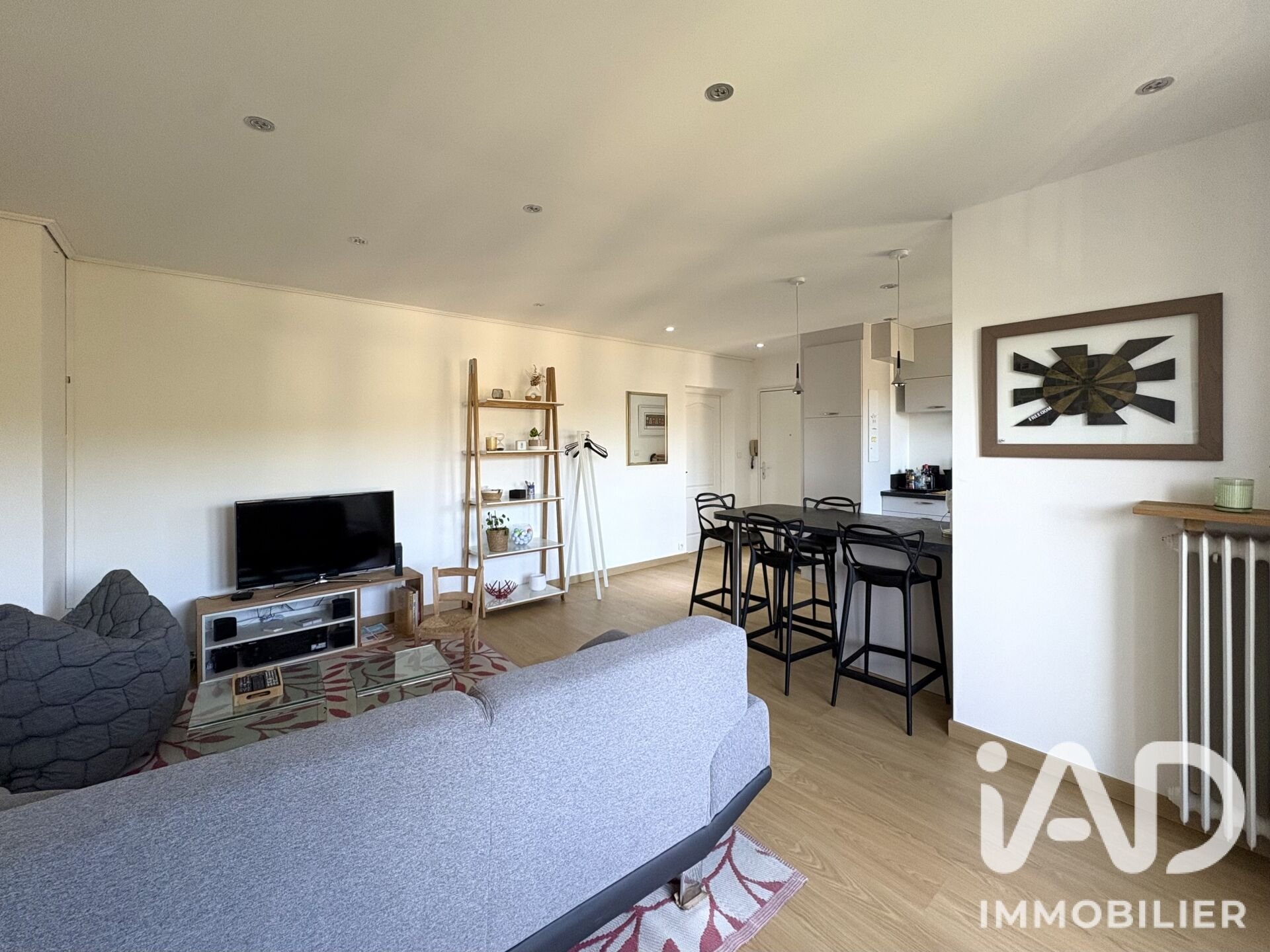 Appartement à louer, 64m², Le Monastère