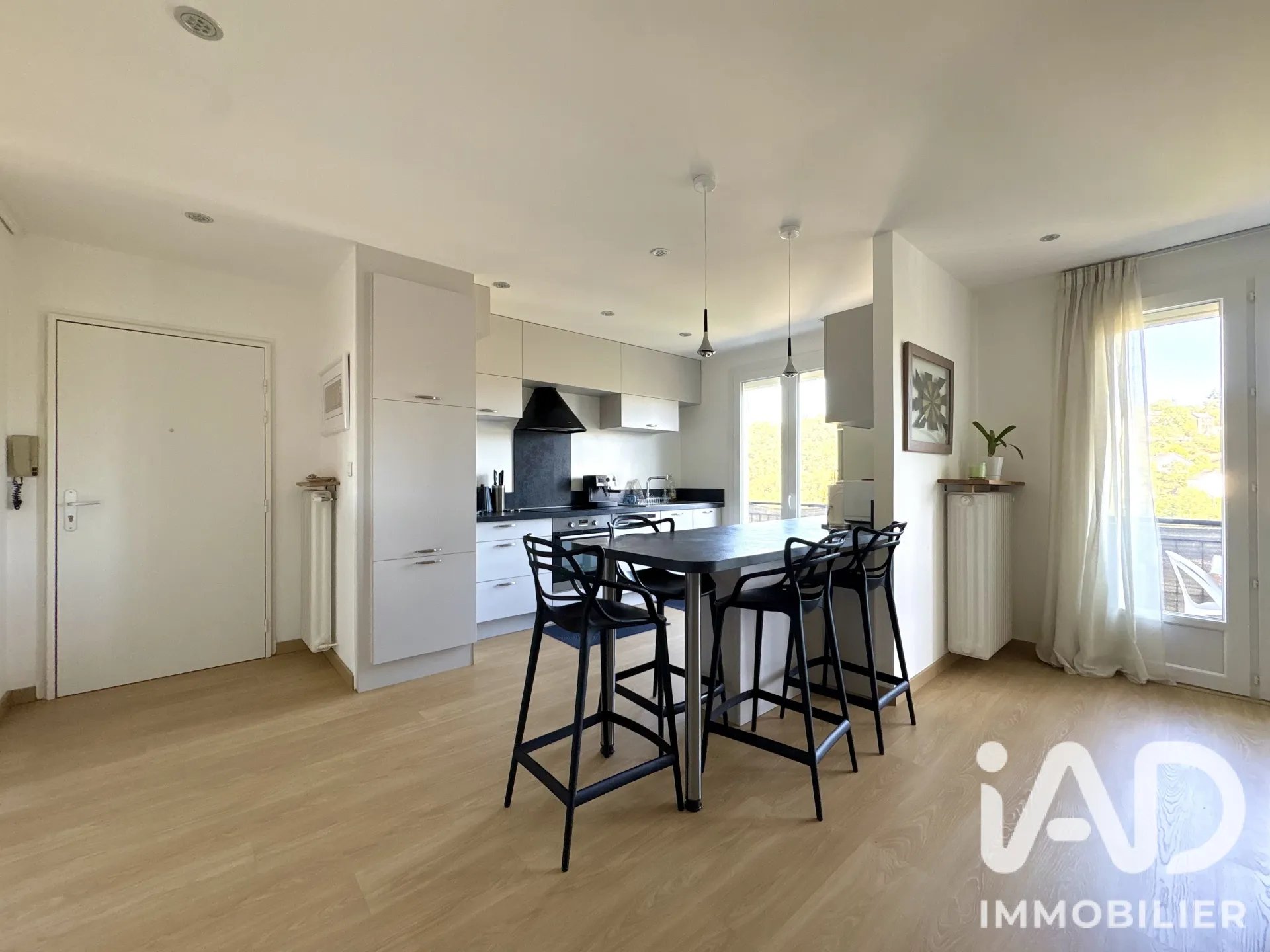 Appartement à louer, 64m², Le Monastère