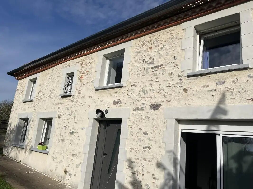 Maison à vendre, 135m², La Réorthe