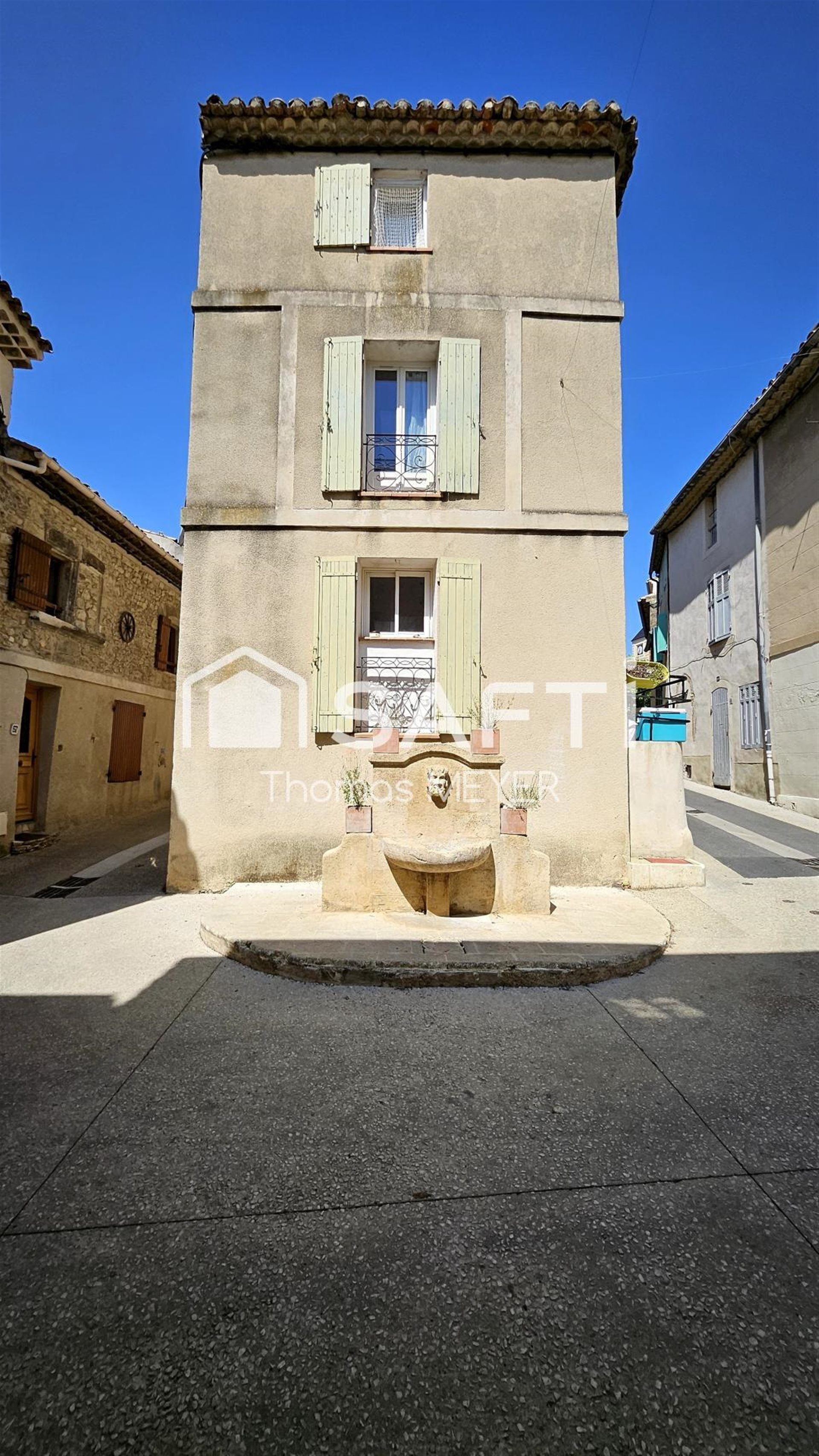 Maison à vendre, 107m², La Tour-d'Aigues