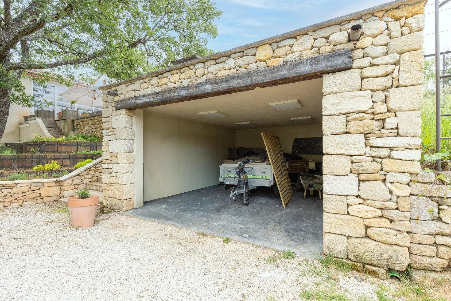 Maison à vendre, 173m², Grambois