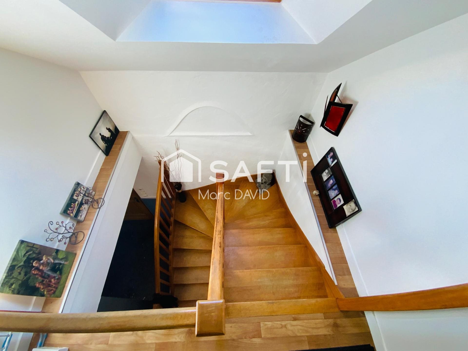 Maison à vendre, 172m², Locoal-Mendon