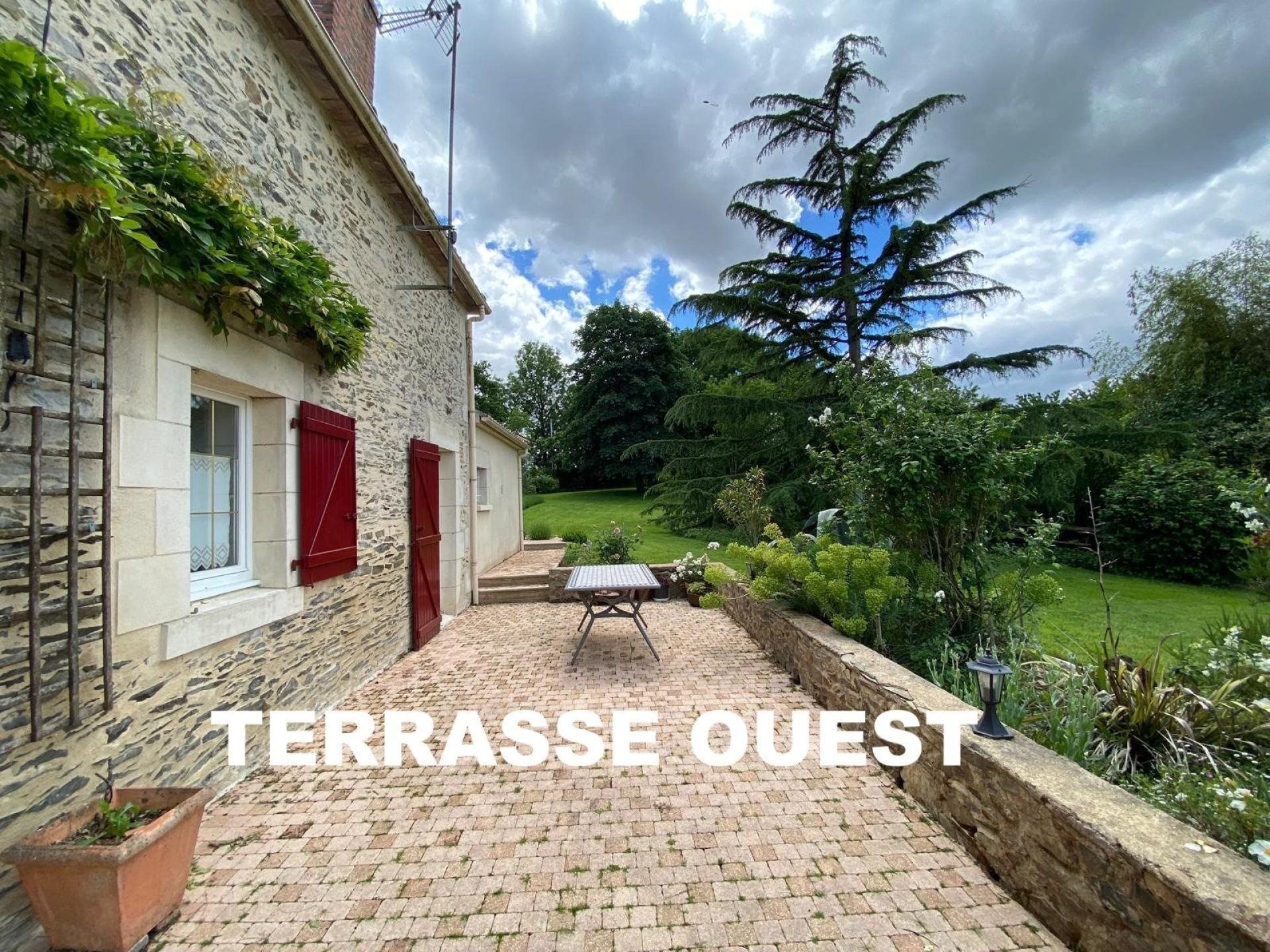 Maison à vendre, 164m², La Châtaigneraie