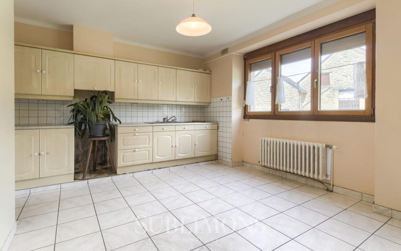 Maison à vendre, 180m², Larré