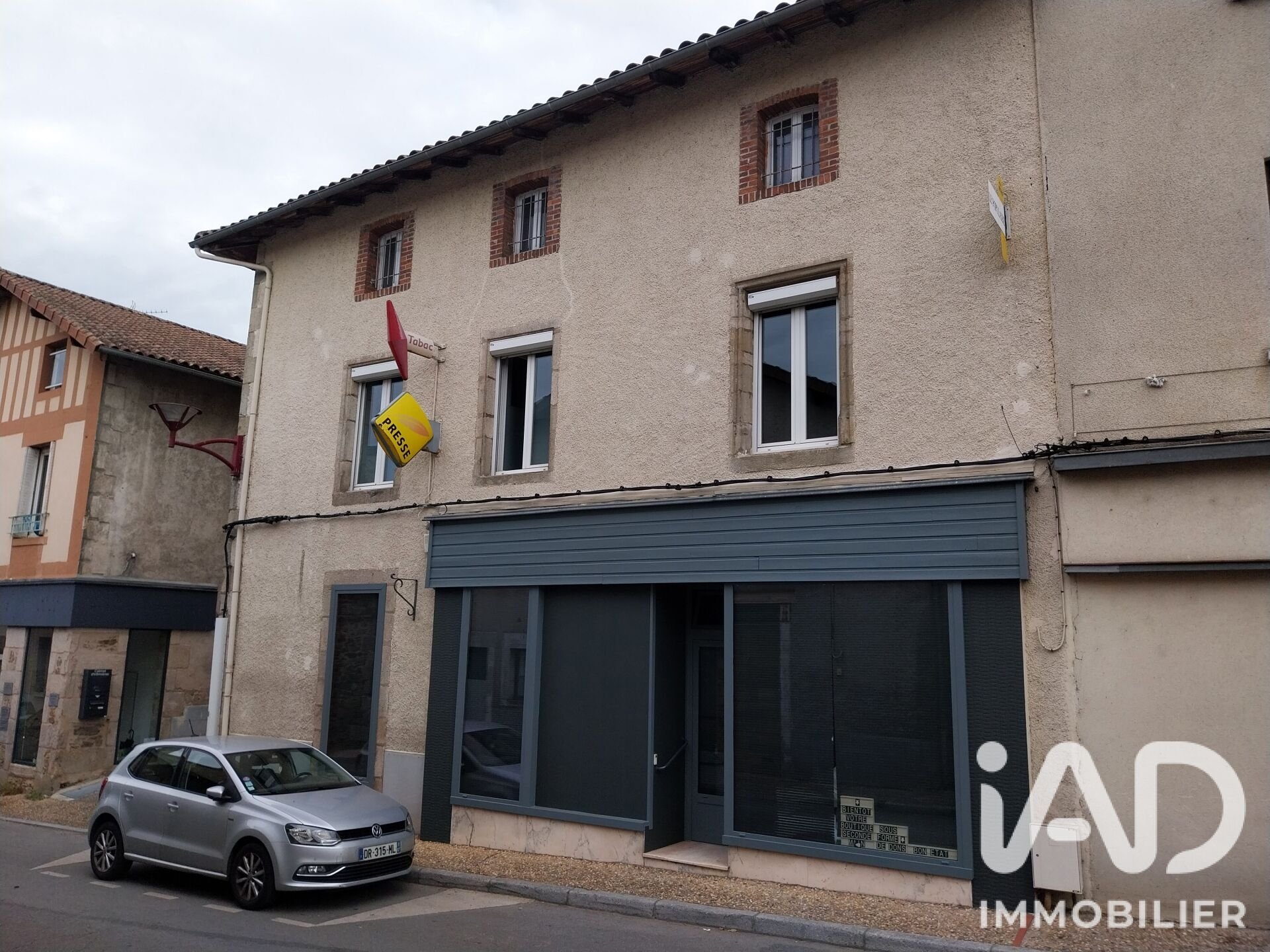 Maison à vendre, 241m², Saint-Victurnien