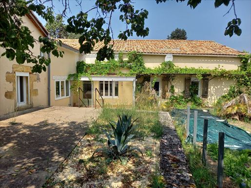 Maison 5 pièces 170 m² · à Monflanquin · 170 m² · 156 600 €
