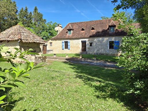 6 pièces 188 m² · à Castillonnès · 188 m² · 397 500 €