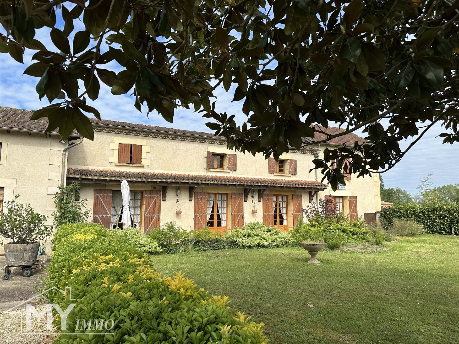 Maison à vendre, 230m², Saint-Pierre-d'Eyraud