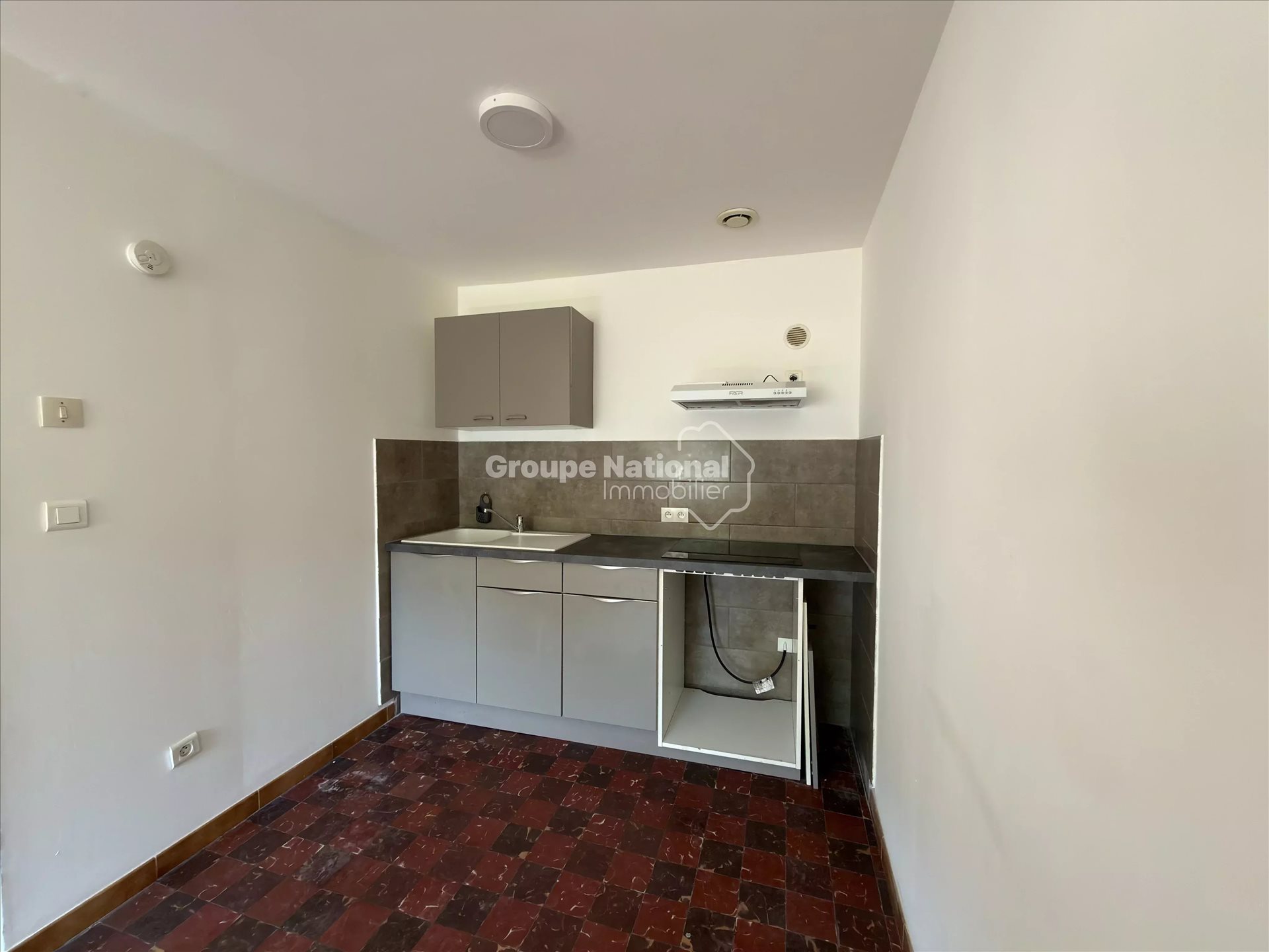 Appartement à louer, 32m², Barbentane